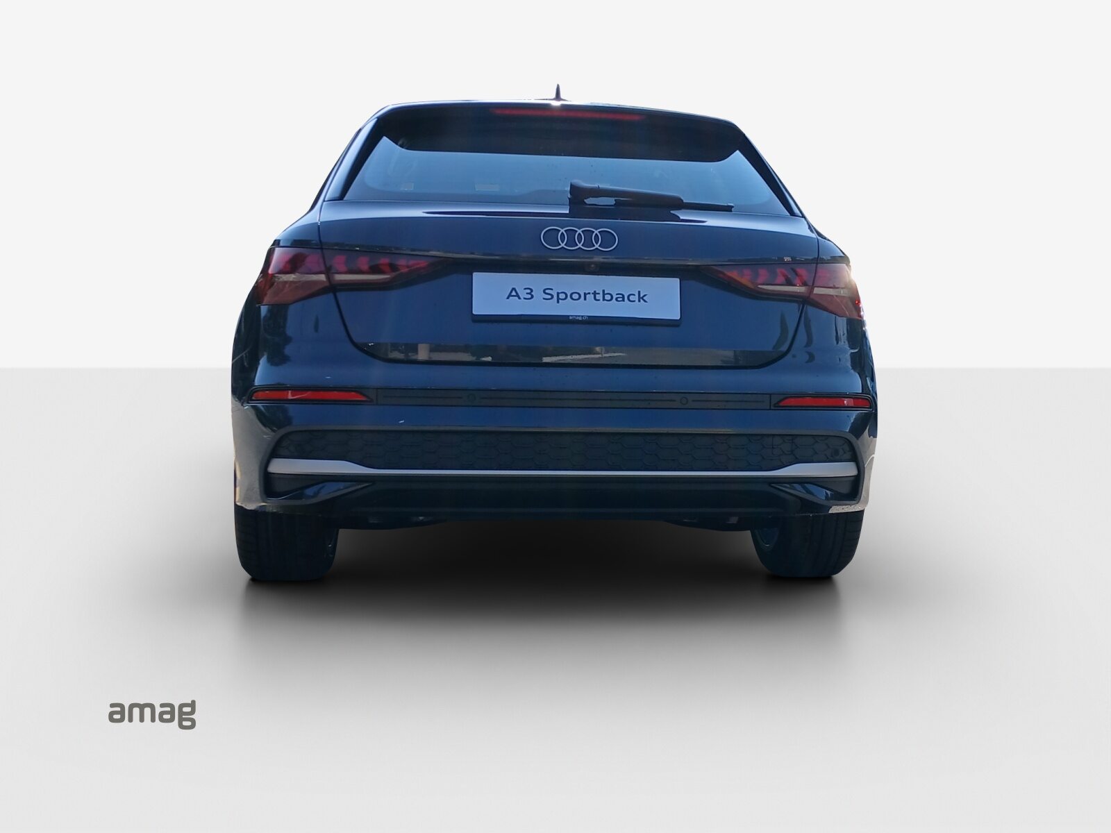 AUDI A3 Sportback TFSI 110 kW Attraction, Benzin, Neues Fahrzeug mit Tageszulassung, Automatik - 4