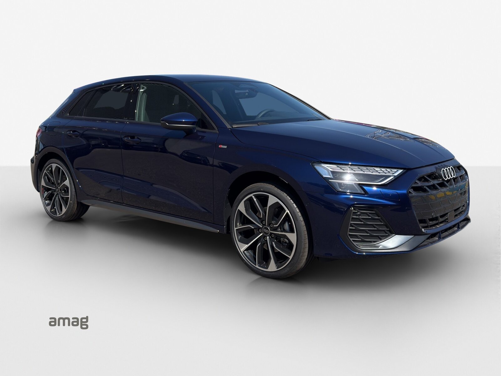 AUDI A3 Sportback TFSI 110 kW S line Attraction, Petrol, Pre-registered new car, Automatic - 6