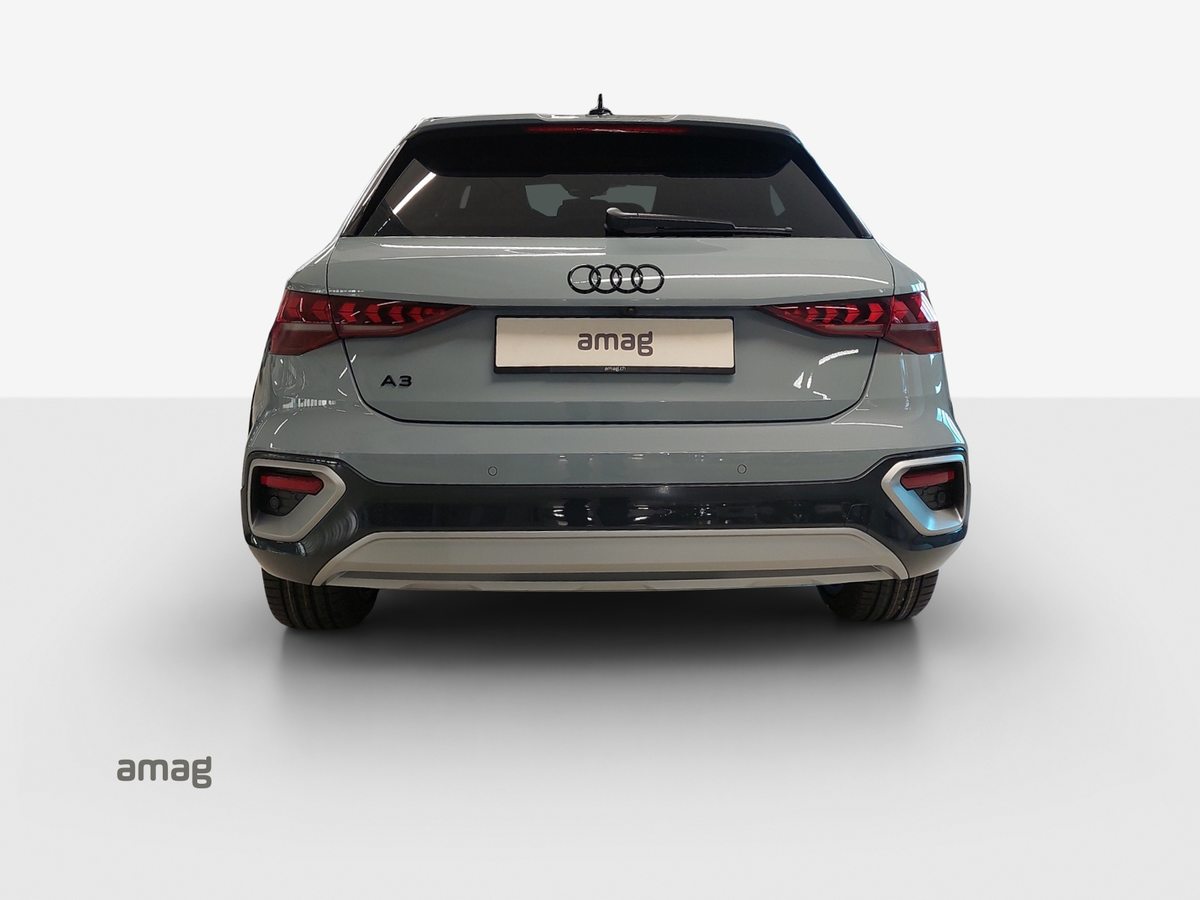 AUDI A3 as 35 TFSI S tronic, Essence, Voiture nouvelle, Automatique - 4