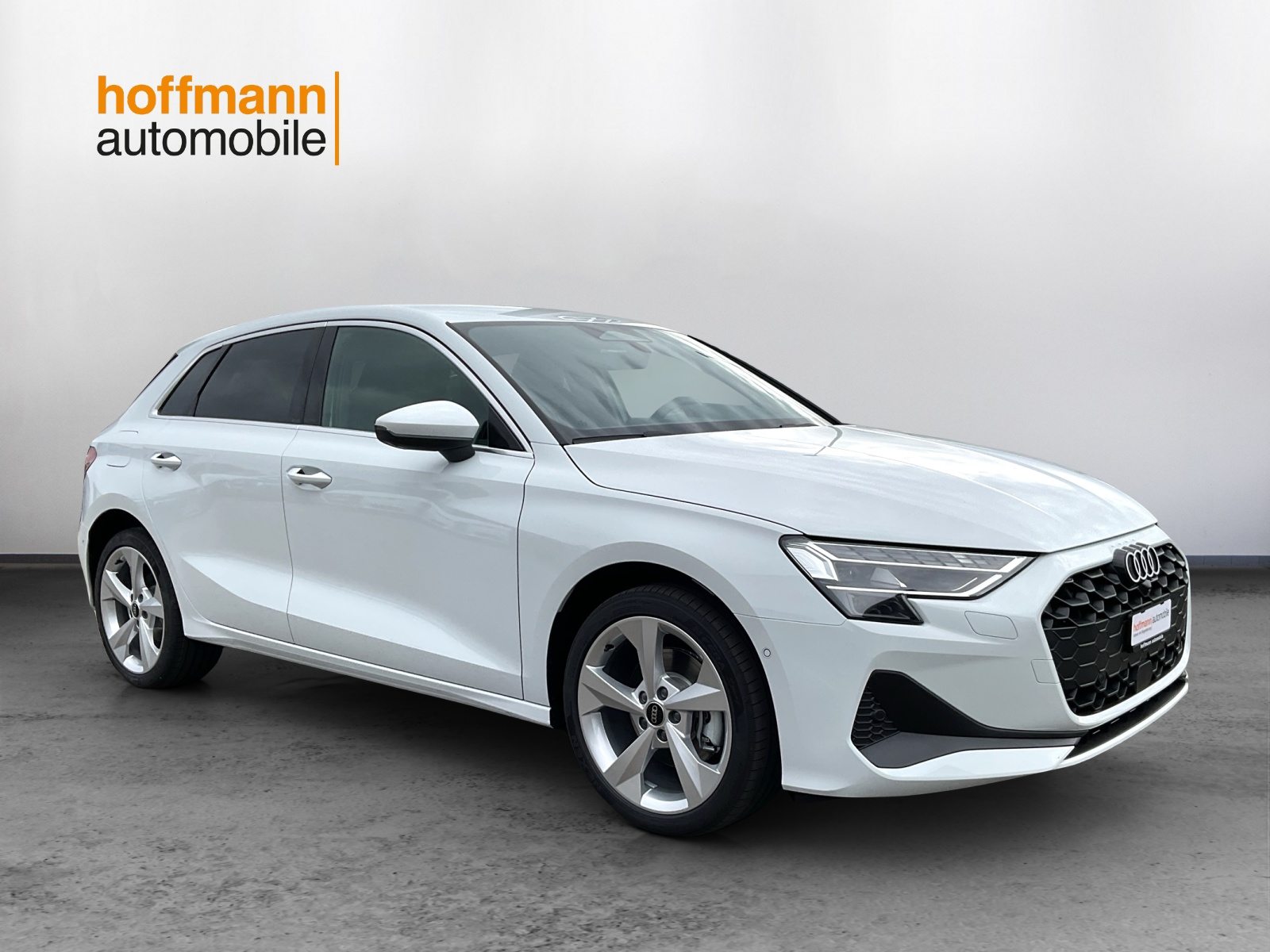AUDI A3 Sportback TFSI e 150 kW Attraction, Full-Hybrid Petrol/Electric, New car, Automatic - 3