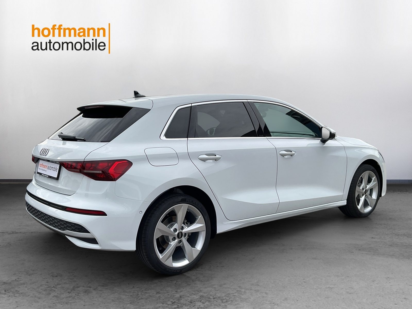 AUDI A3 Sportback TFSI e 150 kW Attraction, Full-Hybrid Petrol/Electric, New car, Automatic - 4