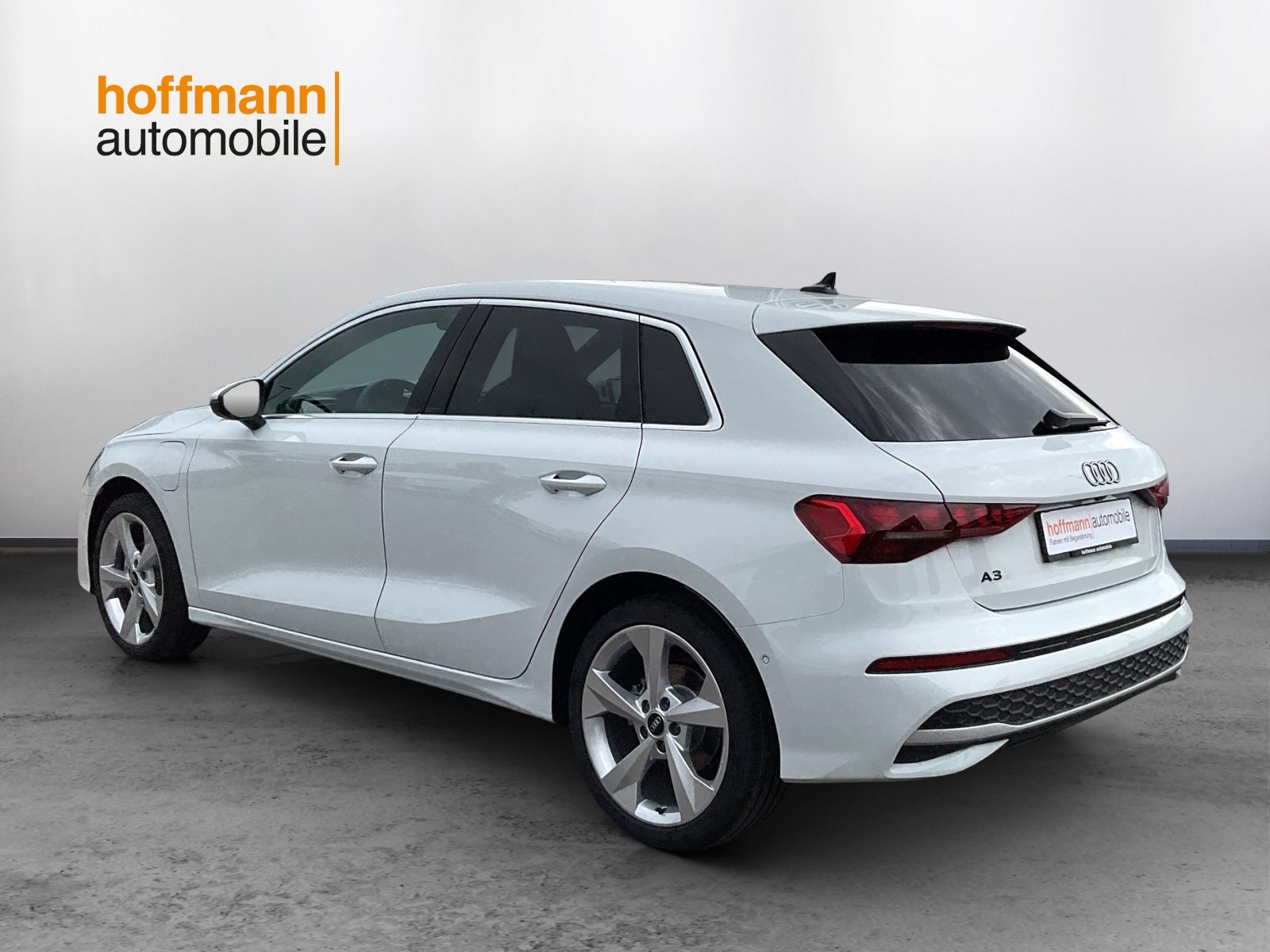 AUDI A3 Sportback TFSI e 150 kW Attraction, Full-Hybrid Petrol/Electric, New car, Automatic - 6