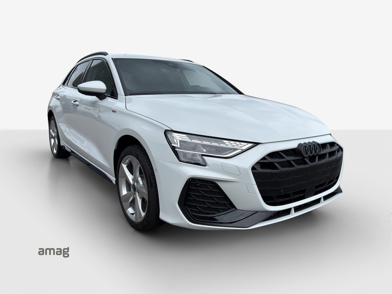 AUDI A3 Sportback 40 TFSI S line, Petrol, New car, Automatic - 6