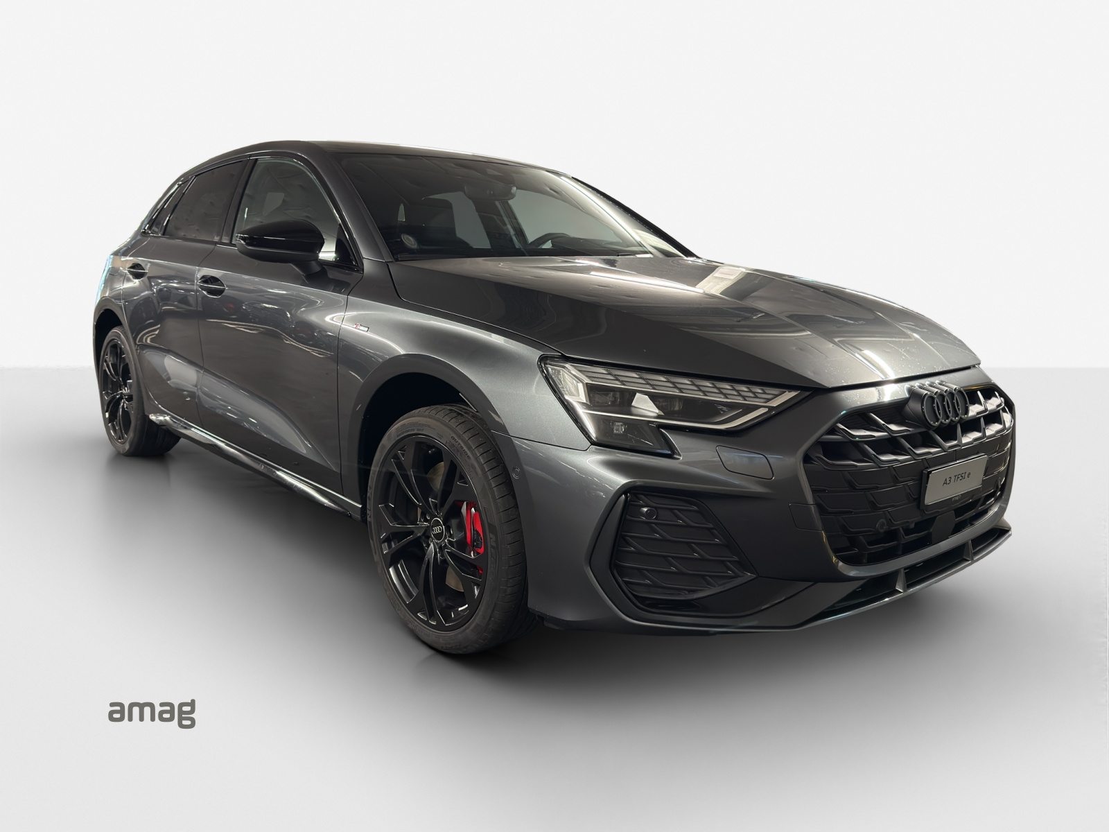 AUDI A3 Sportback 45 TFSI e S line Attraction, Hybride Intégral Essence/Électricité, Voiture nouvelle, Automatique - 6