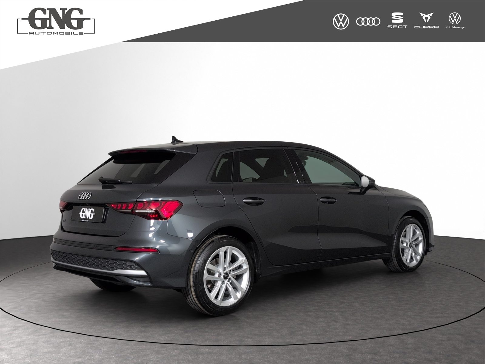 AUDI A3 Sportback TFSI 110 kW Attraction, Petrol, New car, Automatic - 3