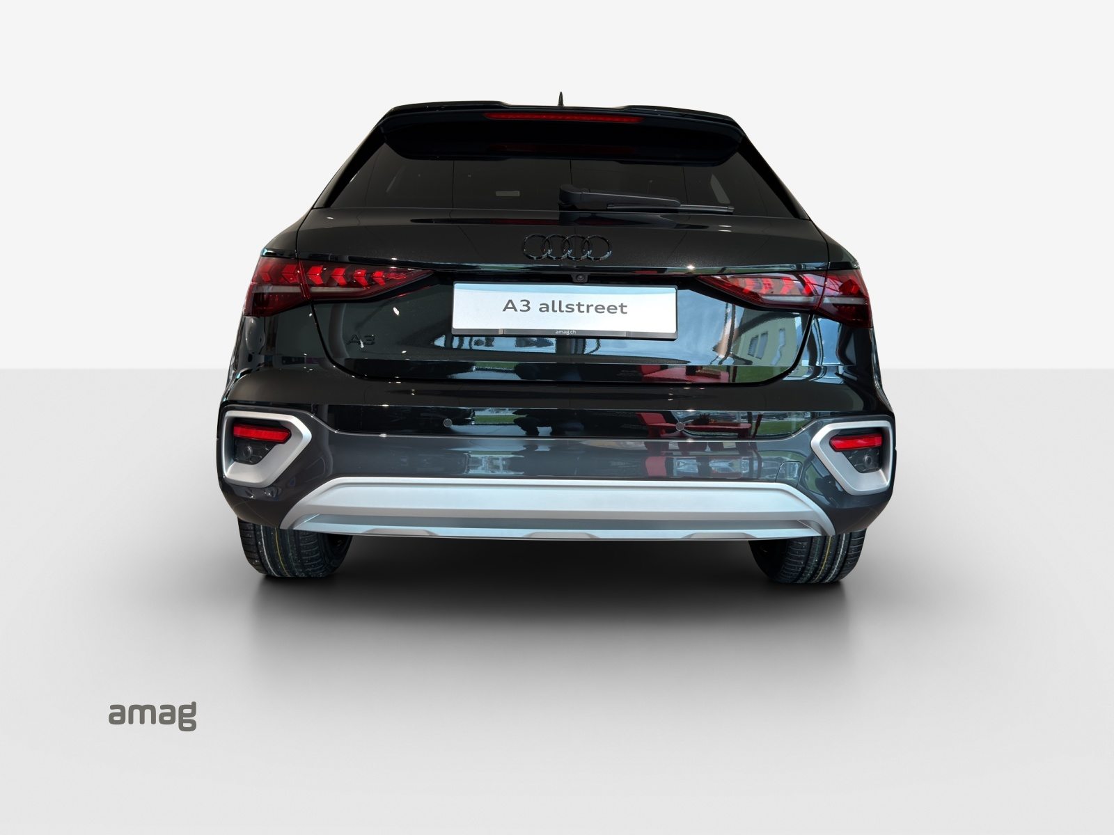 AUDI A3 allstreet TFSI 110 kW Attraction, Essence, Voiture nouvelle, Automatique - 4