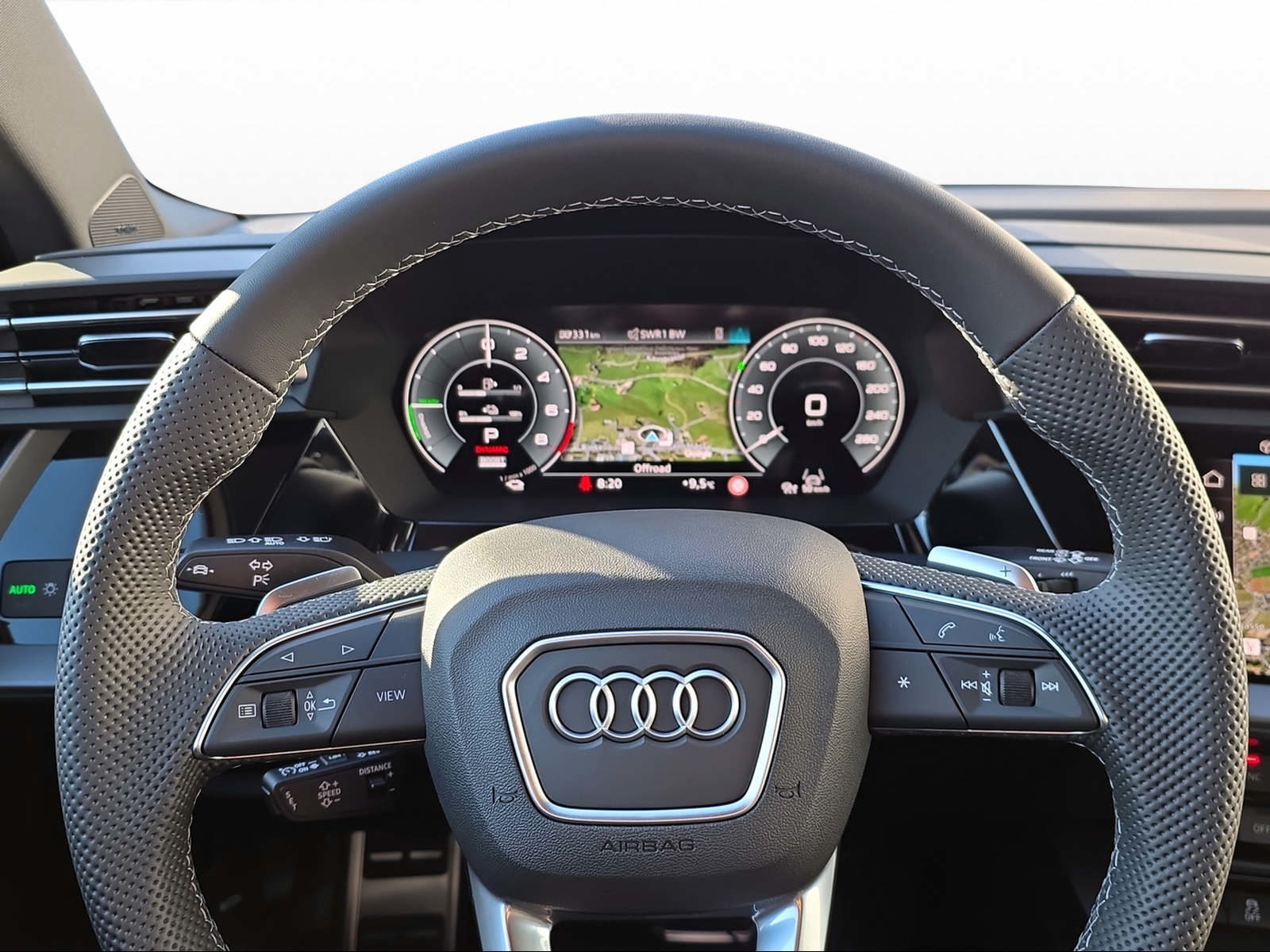 AUDI A3 Sportback TFSI e 200 kW S line Attraction, Full-Hybrid Petrol/Electric, New car, Automatic - 5