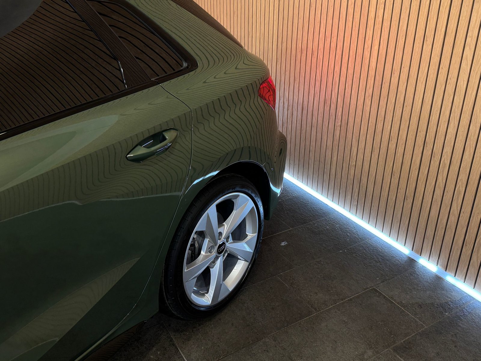 AUDI A3 Sportback TFSI 150 kW quattro S line S tronic *Distr, Essence, Voiture nouvelle, Automatique - 6