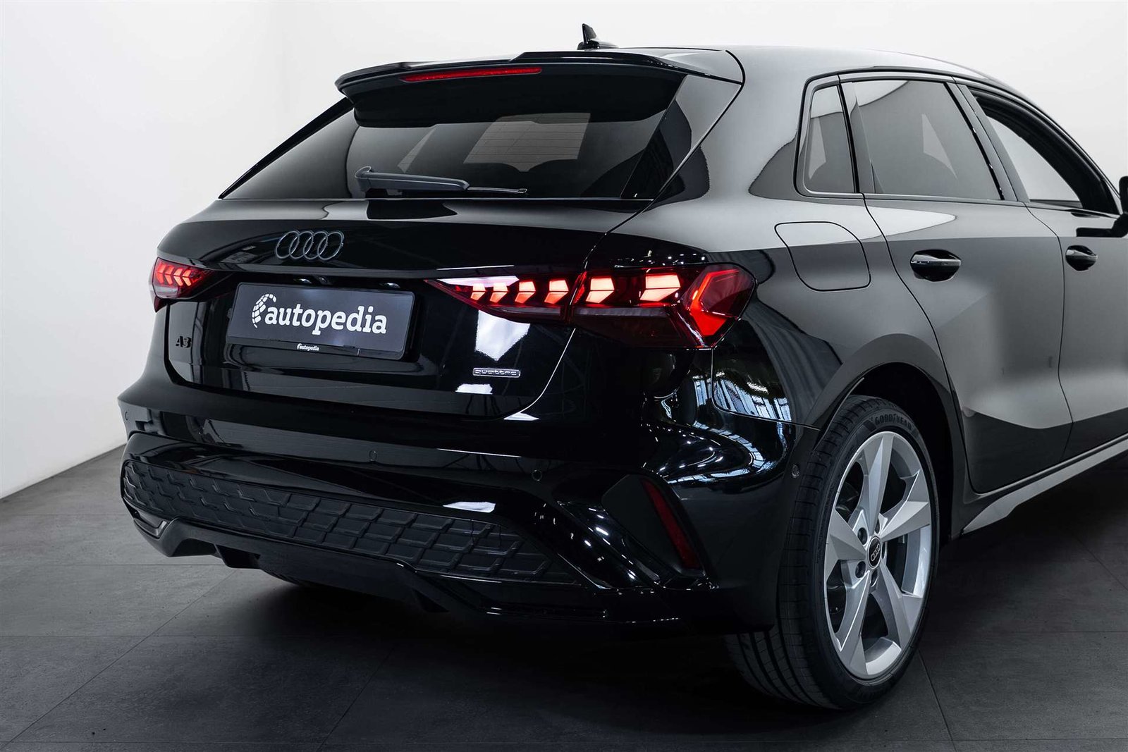 AUDI A3 Sportback 40 TFSi quattro S Line S-Tronic Automat, Benzina, Auto nuove, Automatico - 4