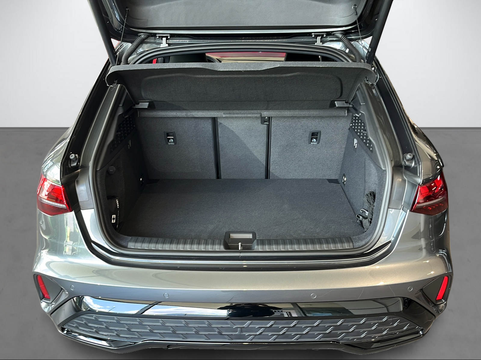 AUDI A3 Sportback 2.0 TFSI S Line quattro S-Tronic, Essence, Voiture nouvelle, Automatique - 7