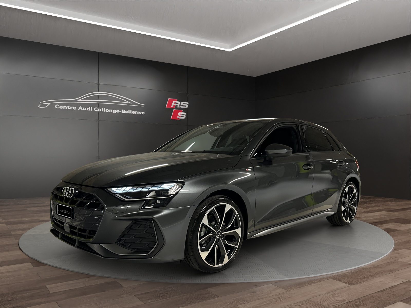 AUDI A3 Sportback TFSI 110 kW S line Attraction
