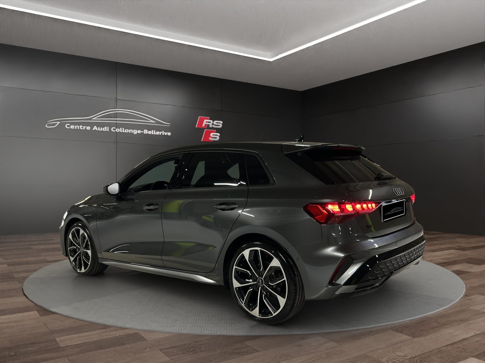 AUDI A3 Sportback TFSI 110 kW S line Attraction, Benzina, Auto nuove, Automatico - 4