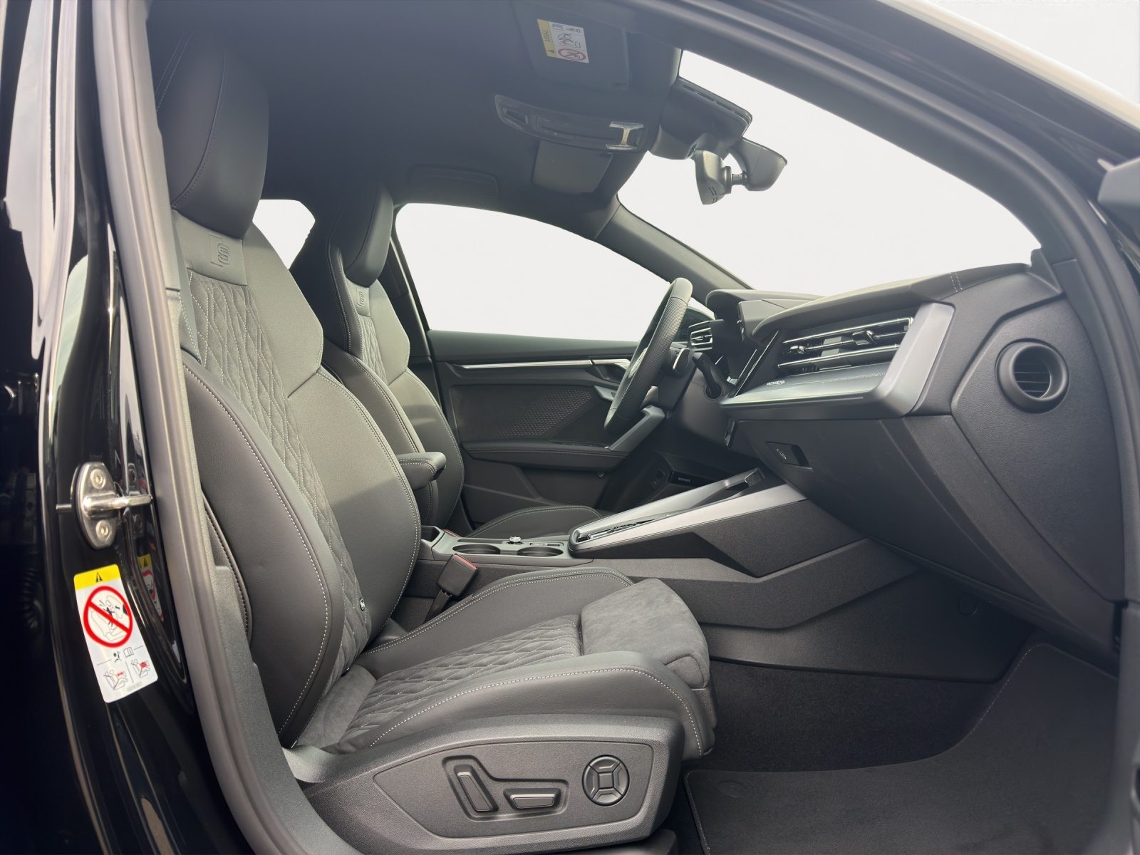 AUDI A3 Sportback TFSI 150 kW advanced, Essence, Voiture nouvelle, Automatique - 7