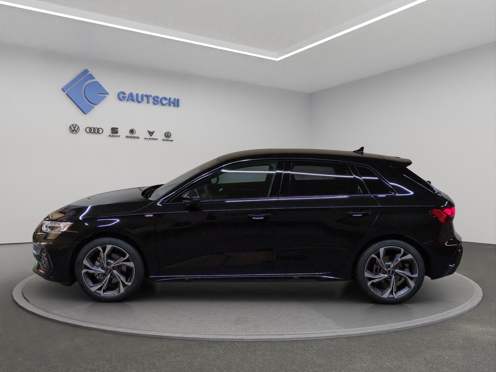 AUDI A3 Sportback 35 TFSI S line Attraction S-tronic, Mild-Hybrid Benzin/Elektro, Neuwagen, Automatik - 2