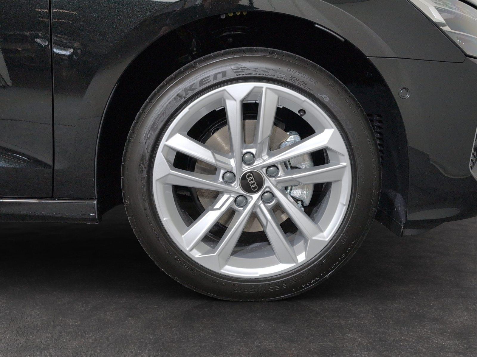 AUDI A3 Sportback TFSI 110 kW Attraction, Benzin, Neuwagen, Automatik - 5