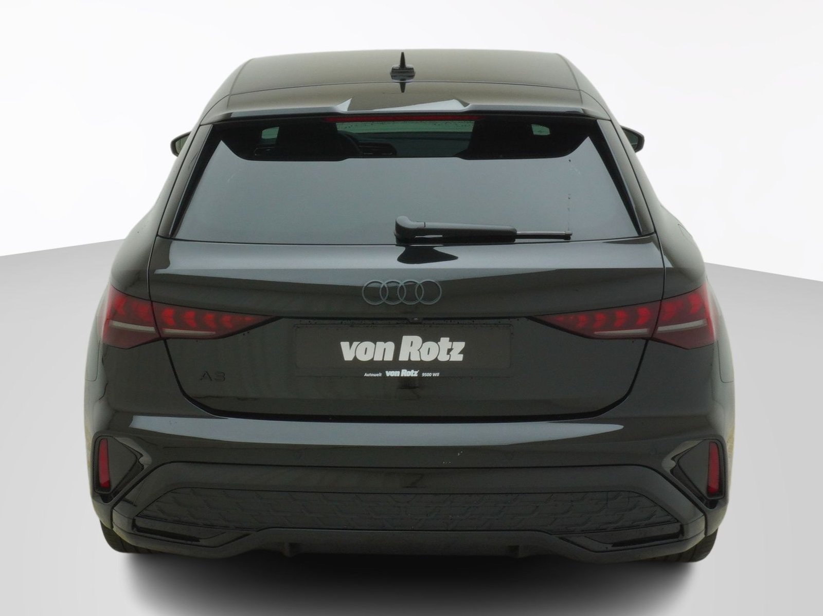 AUDI A3 Sportback 1.5 45 TFSI Plug-in-Hybrid S Line S-Tronic, Plug-in-Hybrid Benzina/Elettrica, Auto nuove, Automatico - 3