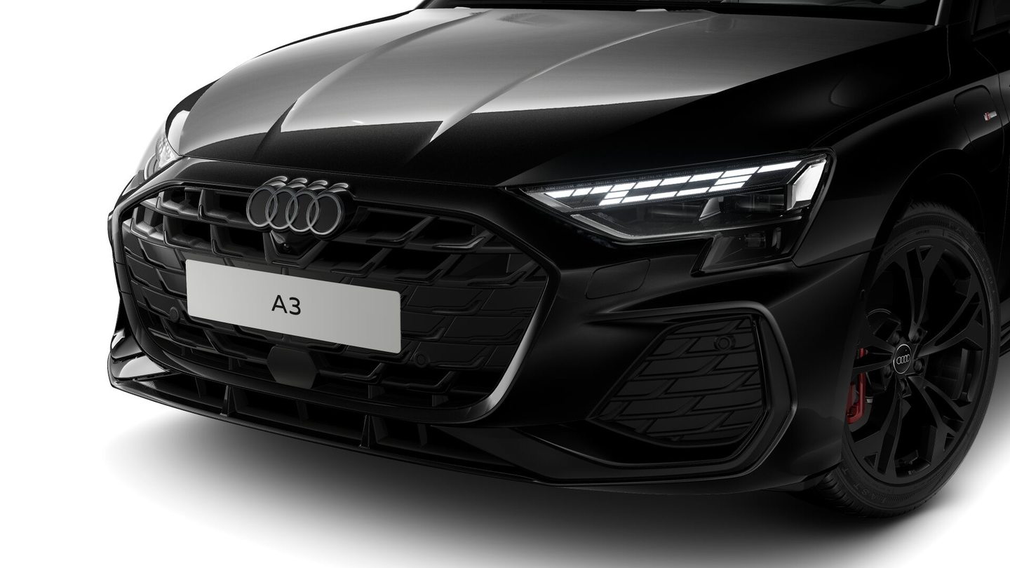 AUDI A3 Sportback TFSI e 200 kW S line, Full-Hybrid Petrol/Electric, New car, Automatic - 3