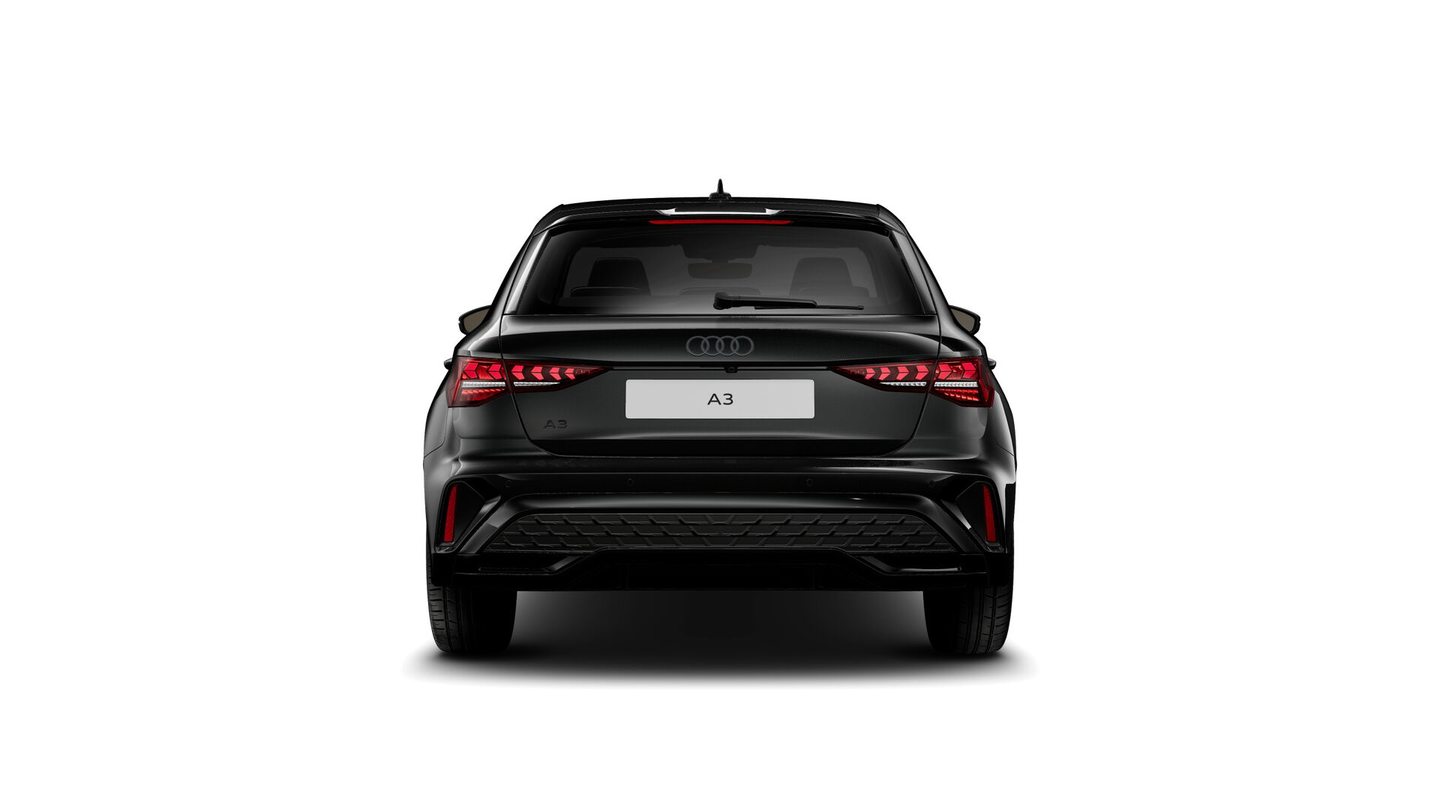 AUDI A3 Sportback TFSI e 200 kW S line, Full-Hybrid Petrol/Electric, New car, Automatic - 6