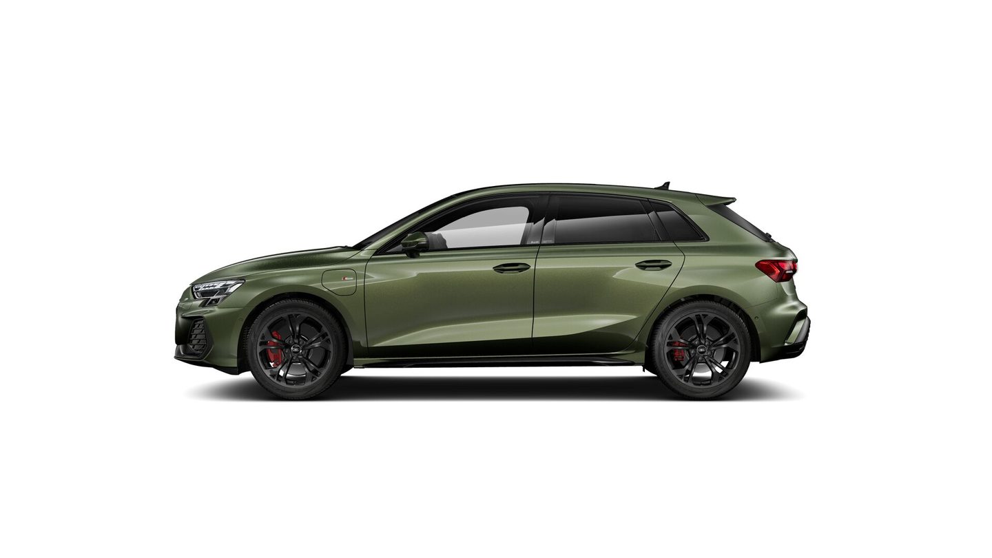 AUDI A3 Sportback TFSI e 200 kW S line, Hybride Intégral Essence/Électricité, Voiture nouvelle, Automatique - 3
