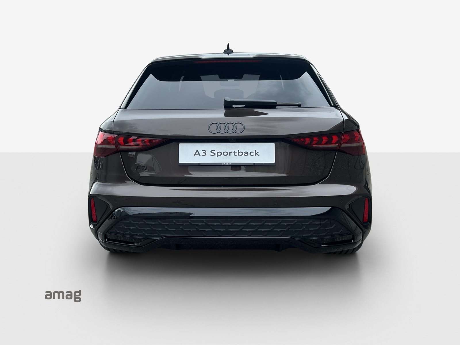 AUDI A3 Sportback TFSI 110 kW S line Attraction, Benzin, Neuwagen, Automatik - 7