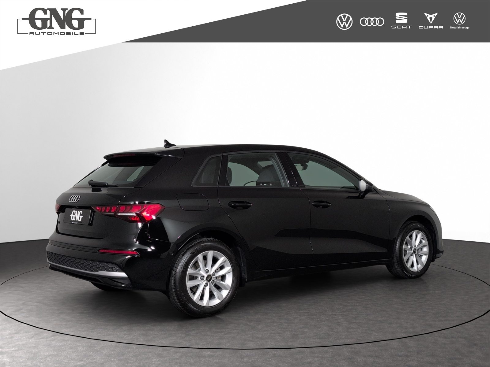 AUDI A3 Sportback TFSI 110 kW Attraction, Benzina, Auto nuove, Automatico - 3