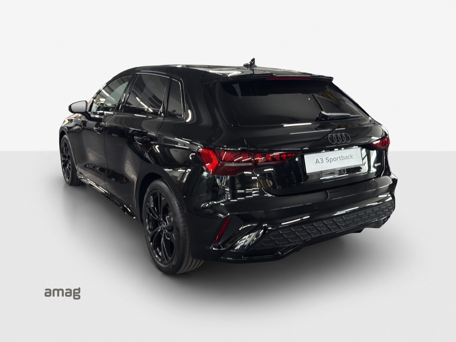 AUDI A3 Sportback TFSI 150 kW S line, Essence, Voiture nouvelle, Automatique - 3