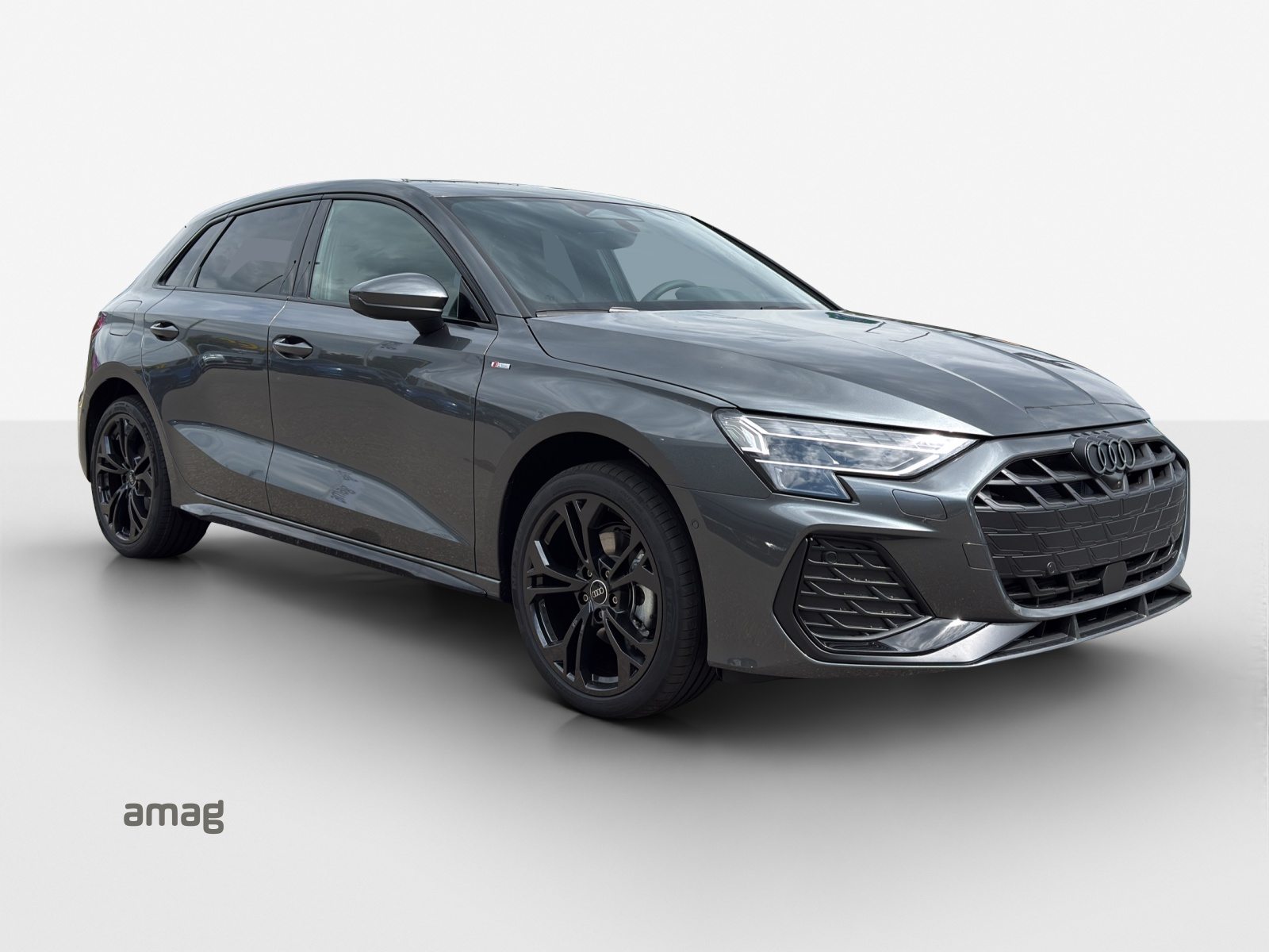 AUDI A3 Sportback TFSI 110 kW S line, Petrol, New car, Automatic - 6