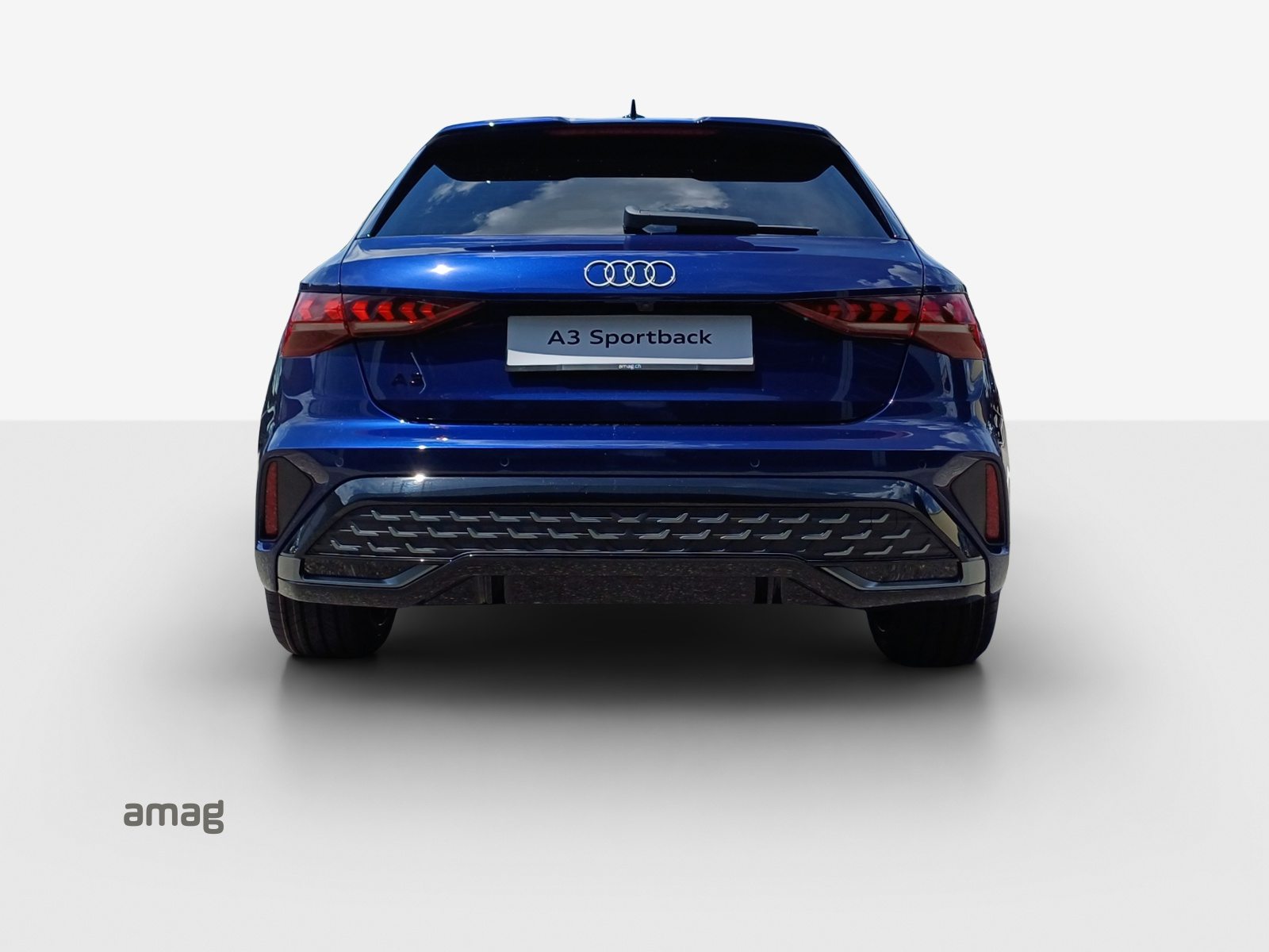 AUDI A3 Sportback TFSI 110 kW S line Attraction, Benzin, Neuwagen, Automatik - 4
