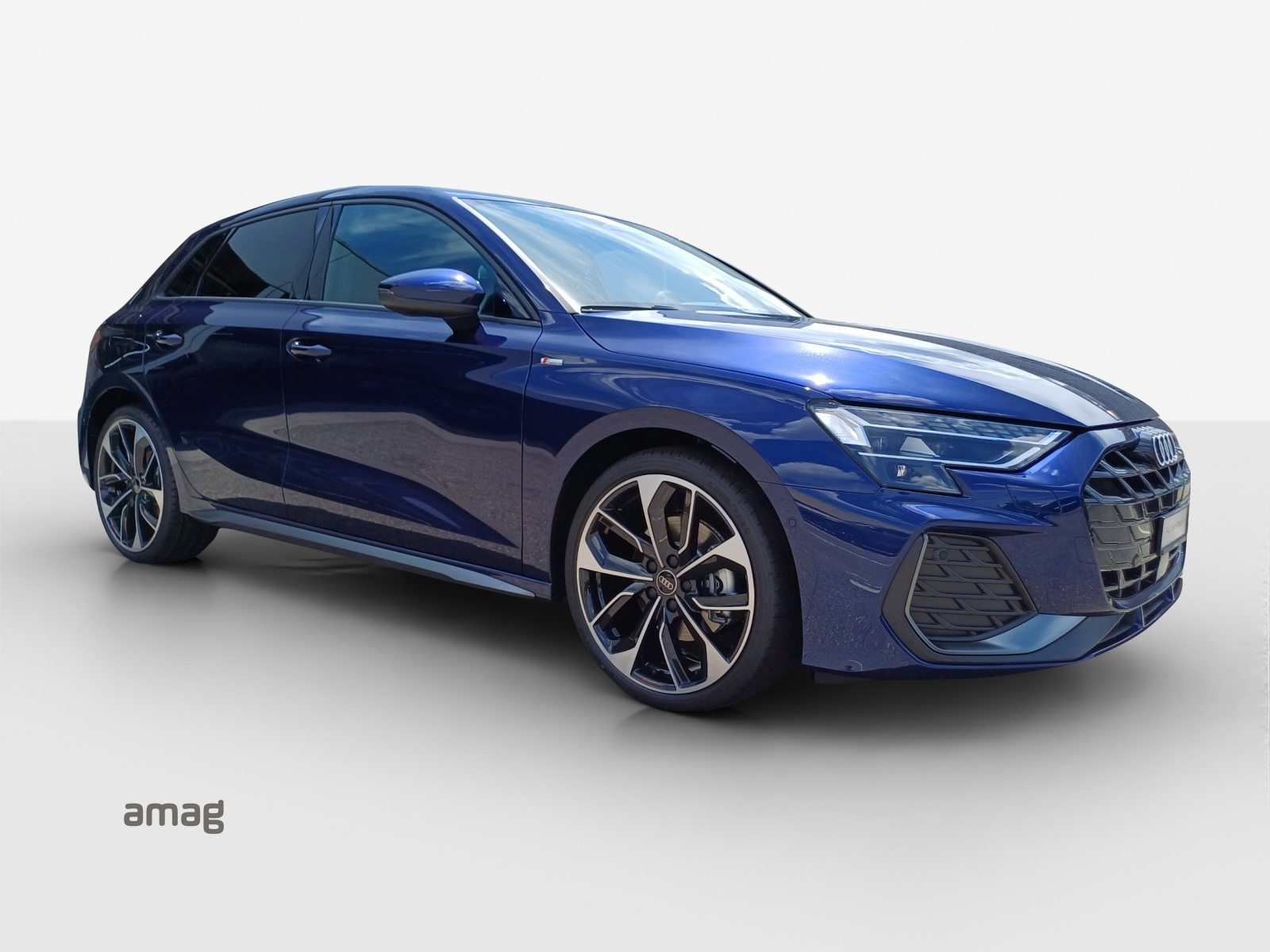 AUDI A3 Sportback TFSI 110 kW S line Attraction, Benzin, Neuwagen, Automatik - 6