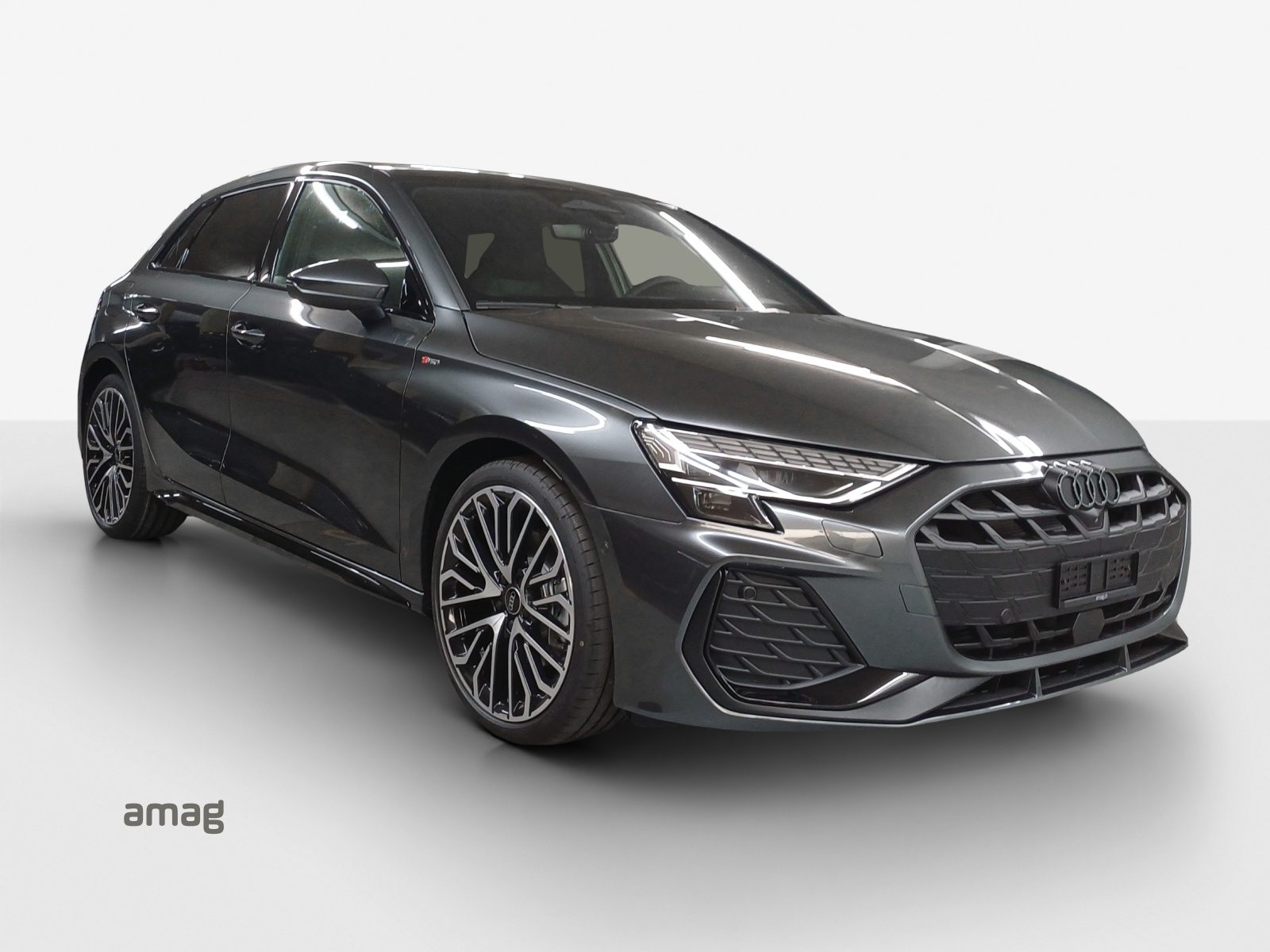 AUDI A3 Sportback TFSI 110 kW S line Attraction, Petrol, New car, Automatic - 6
