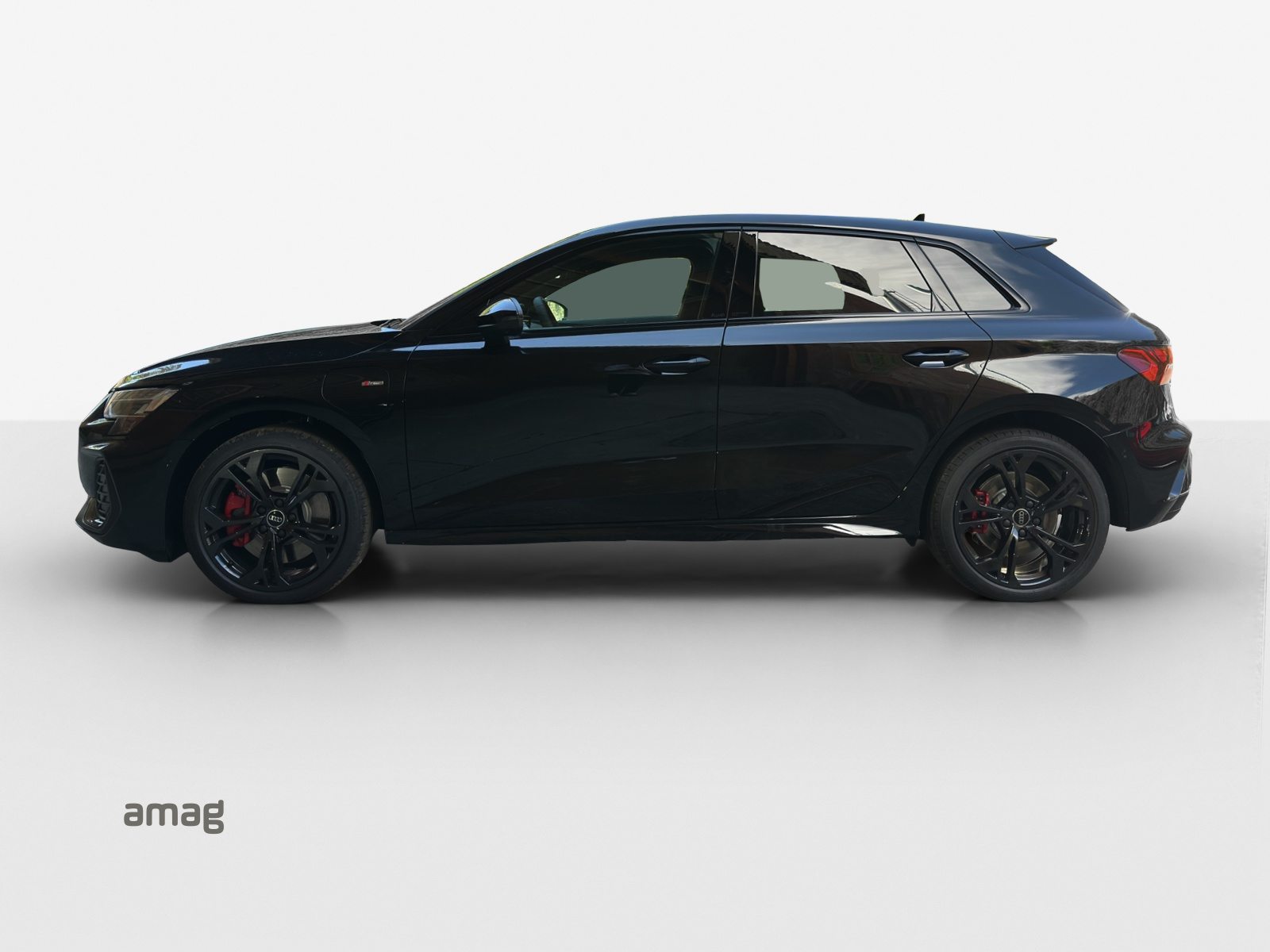 AUDI A3 Sportback TFSI e 200 kW S line, Voll-Hybrid Benzin/Elektro, Neuwagen, Automatik - 2