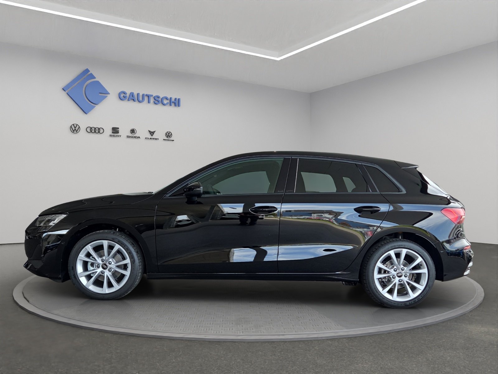 AUDI A3 Sportback TFSI 110 kW Attraction S tronic, Essence, Voiture nouvelle, Automatique - 2