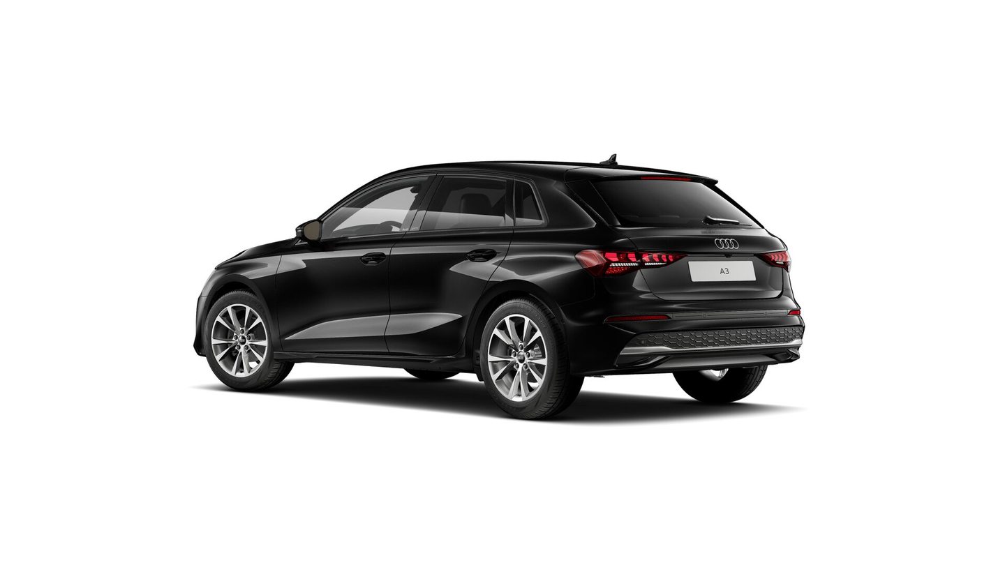 AUDI A3 Sportback TFSI 110 kW Attraction, Petrol, New car, Automatic - 5