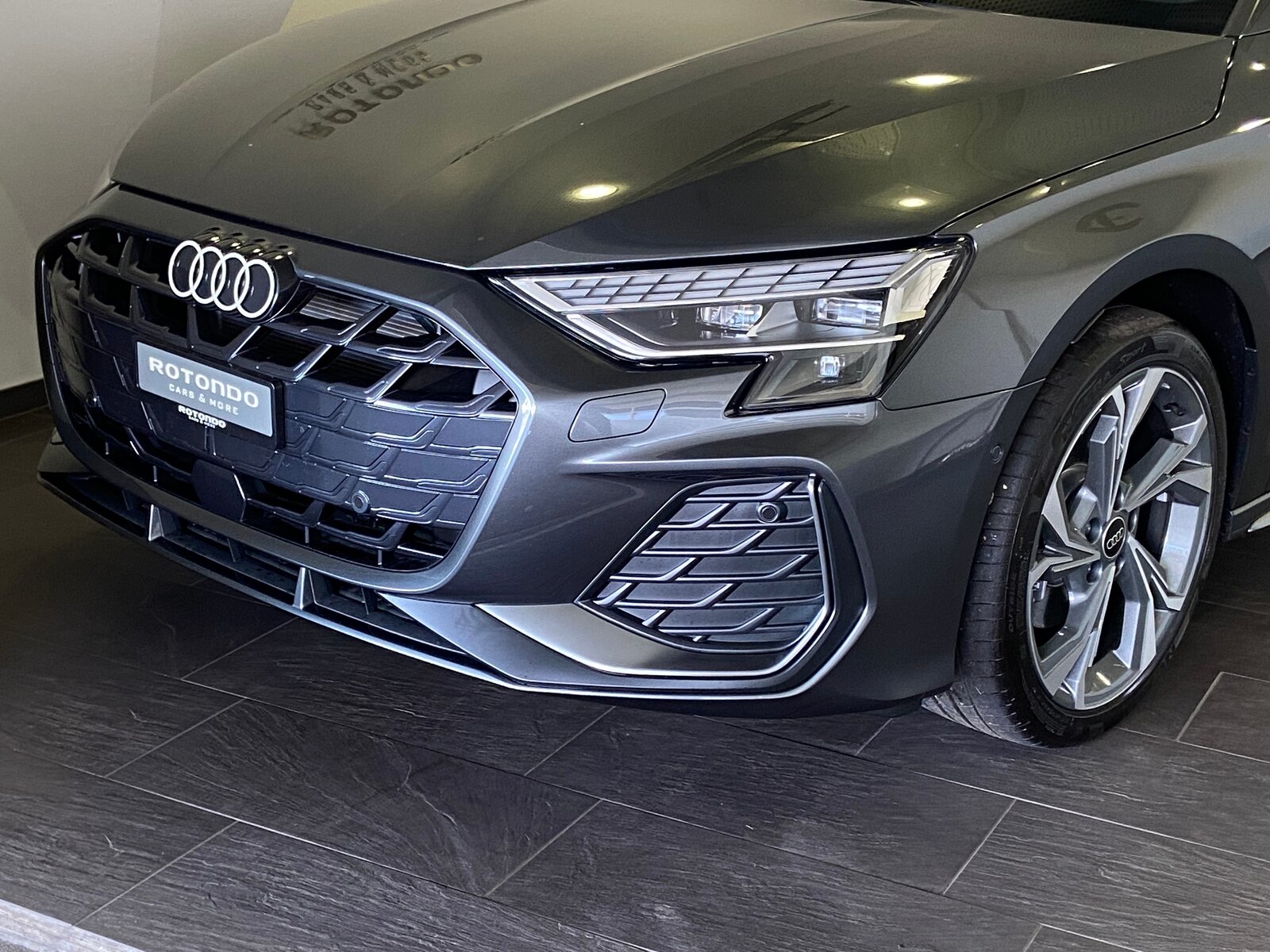 AUDI A3 Sportback TFSI 150 kW quattro 2 x S line S tronic, Benzin, Neuwagen, Automatik - 3