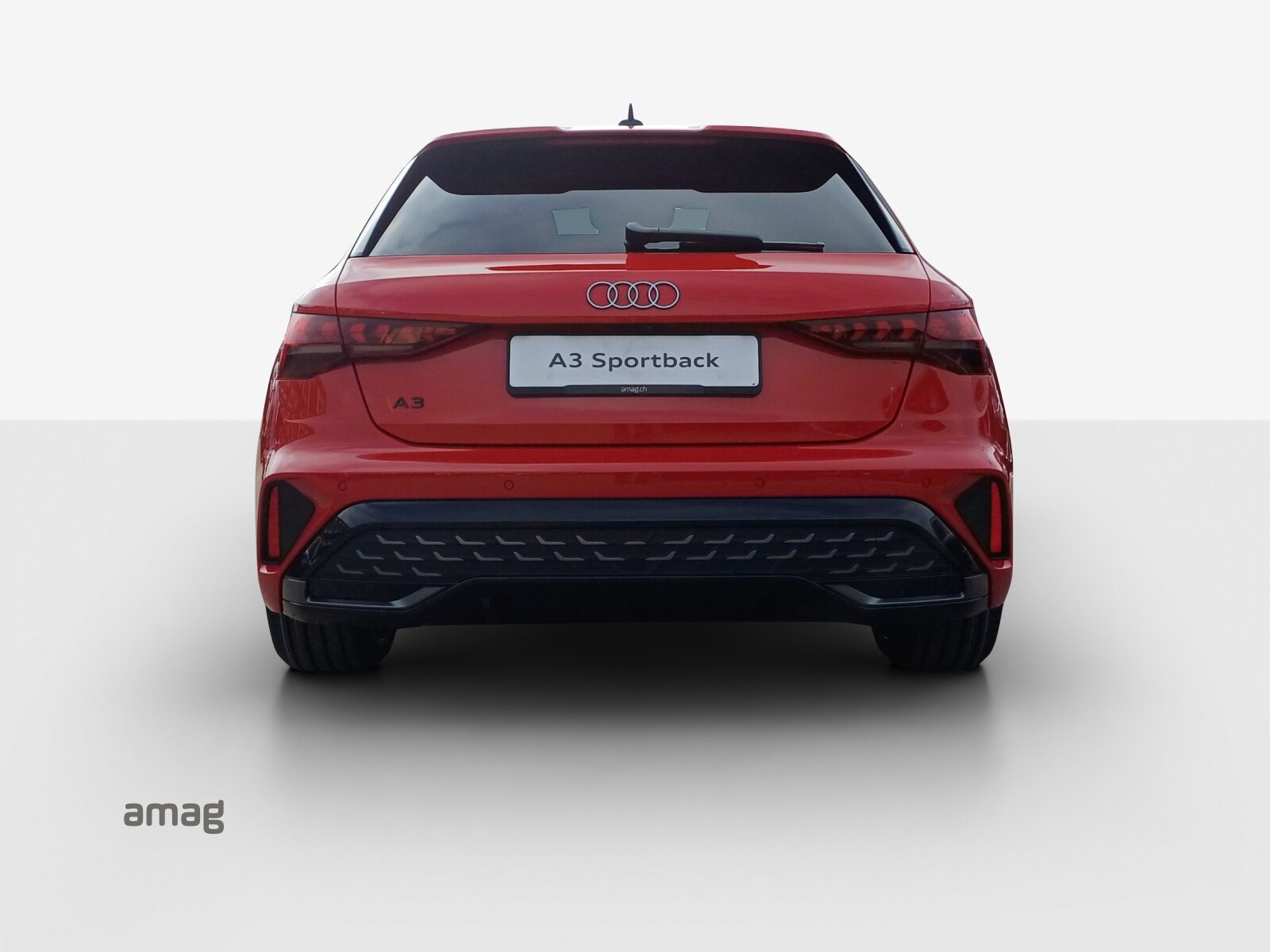 AUDI A3 Sportback TFSI 110 kW S line Attraction, Benzin, Neuwagen, Automatik - 4