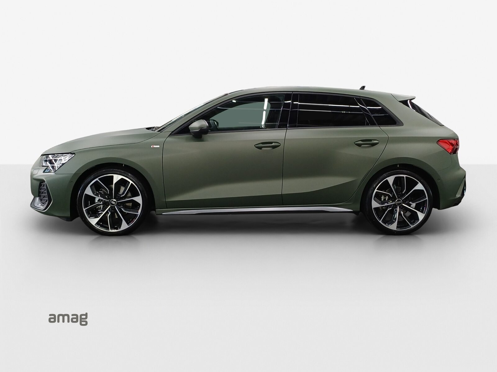 AUDI A3 Sportback TFSI 110 kW S line Attraction, Benzina, Auto nuove, Automatico - 2