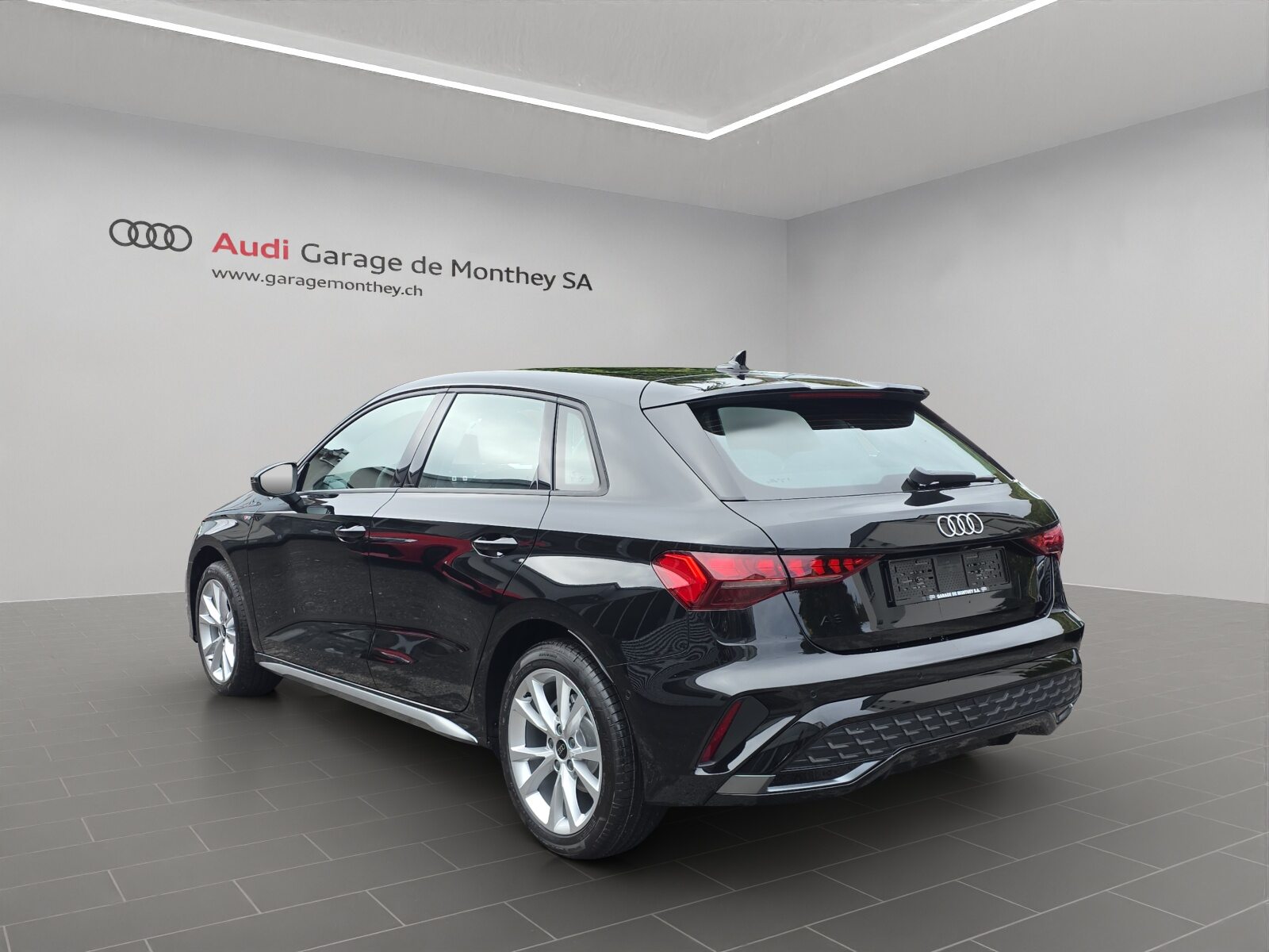 AUDI A3 Sportback TFSI 85 kW S line Ambition, Benzina, Auto nuove, Automatico - 6
