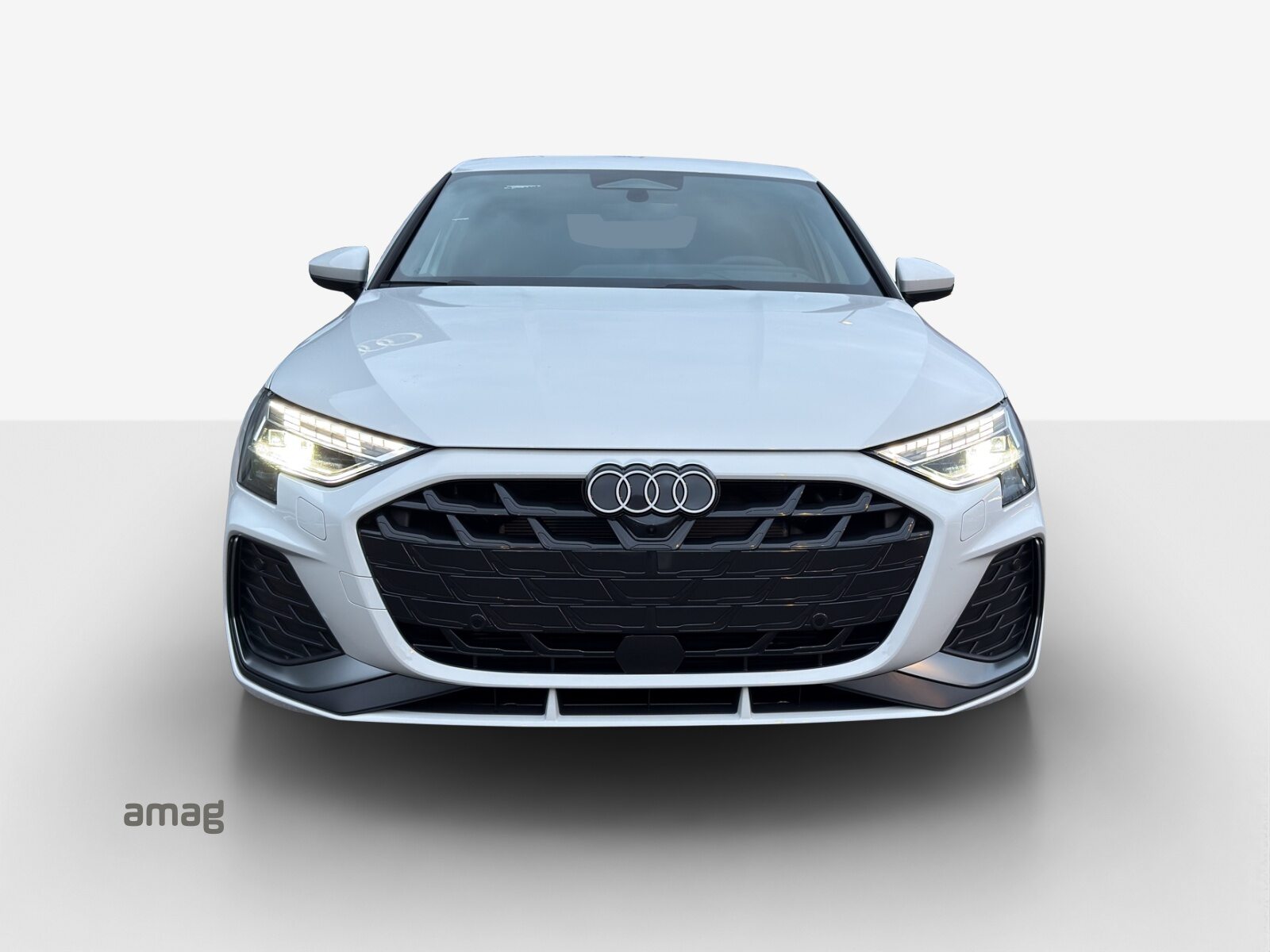 AUDI A3 Sportback TFSI 110 kW S line Attraction, Petrol, New car, Automatic - 7