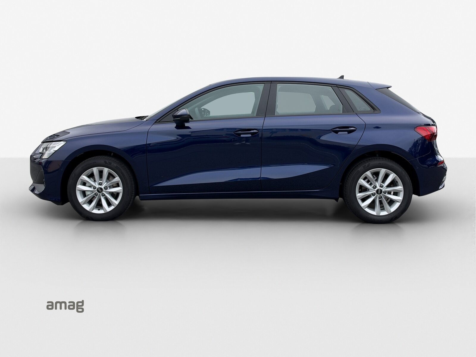 AUDI A3 Sportback TFSI 85 kW Ambition, Essence, Voiture nouvelle, Automatique - 2
