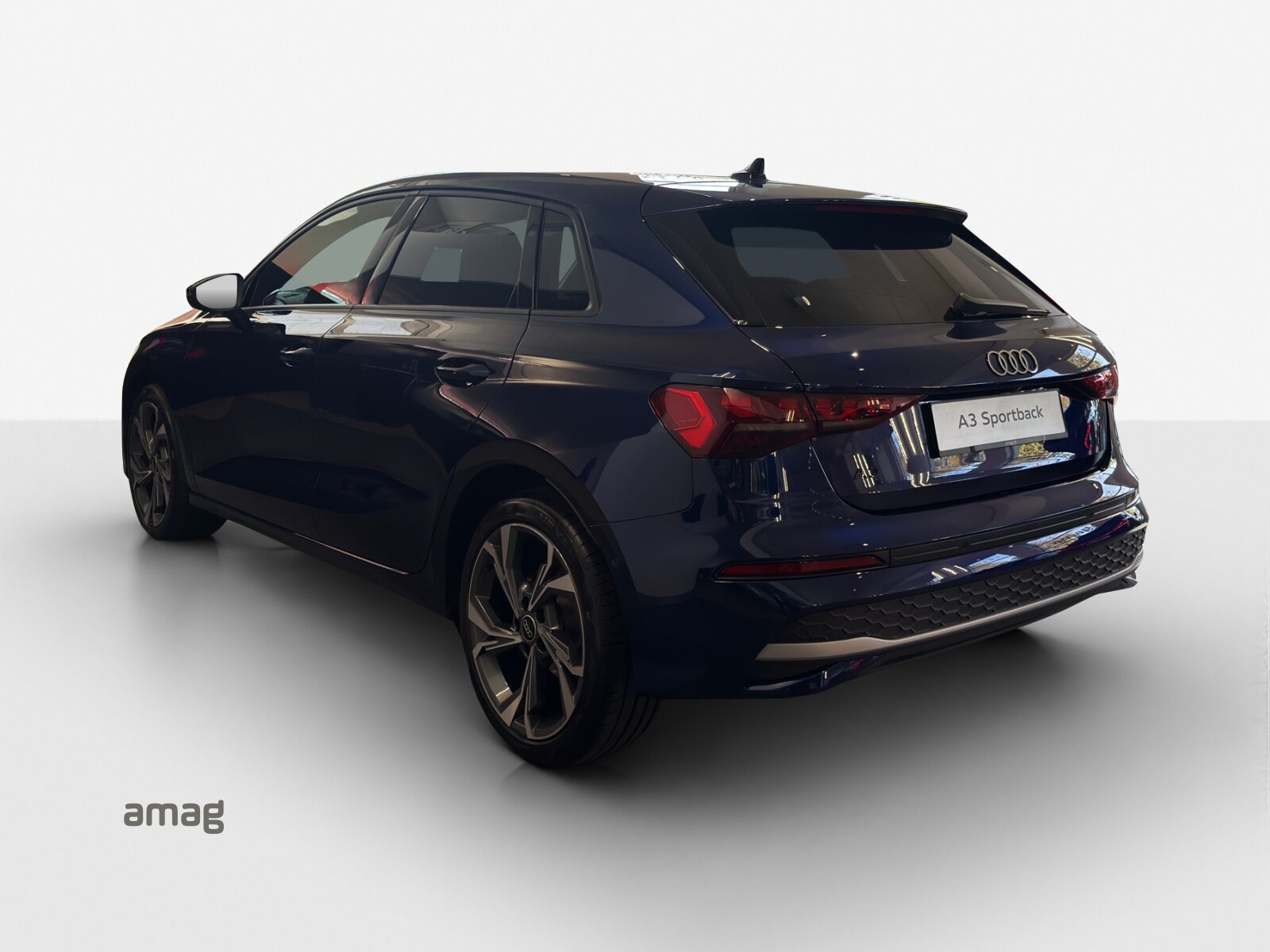 AUDI A3 Sportback TFSI 110 kW S line, Benzina, Auto nuove, Automatico - 3