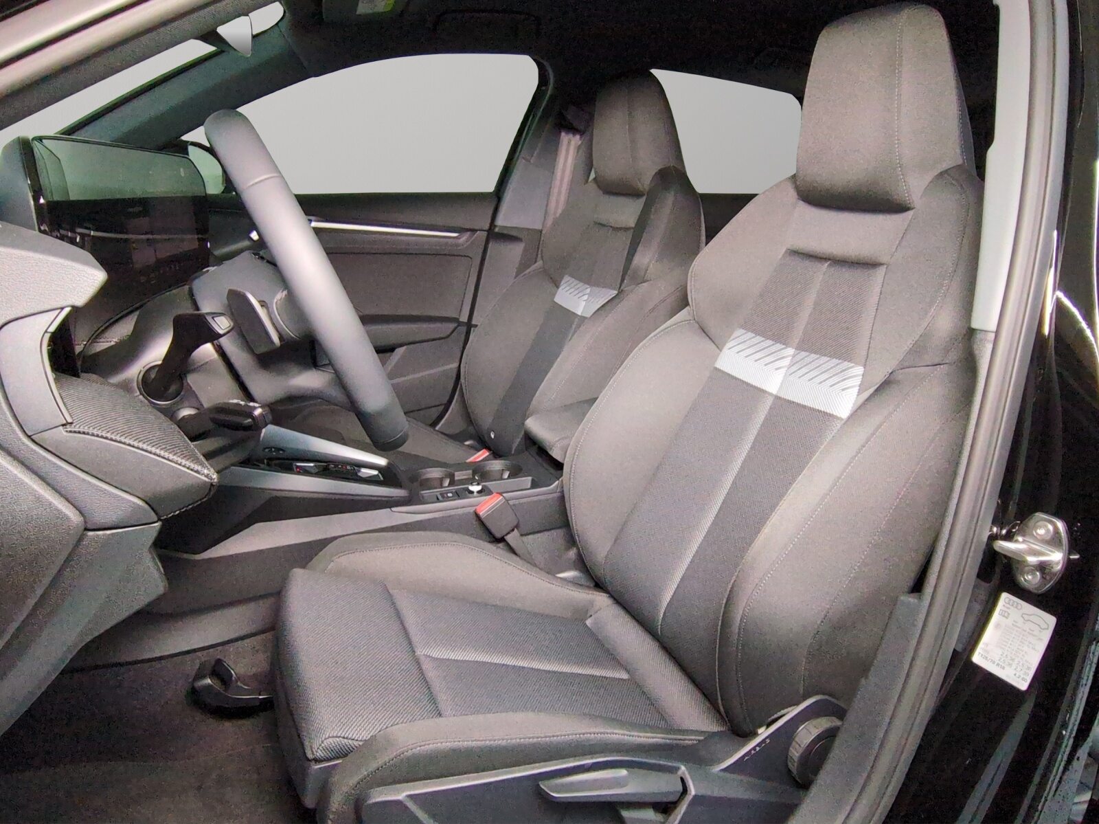 AUDI A3 Sportback TFSI 85 kW Ambition, Petrol, New car, Automatic - 6