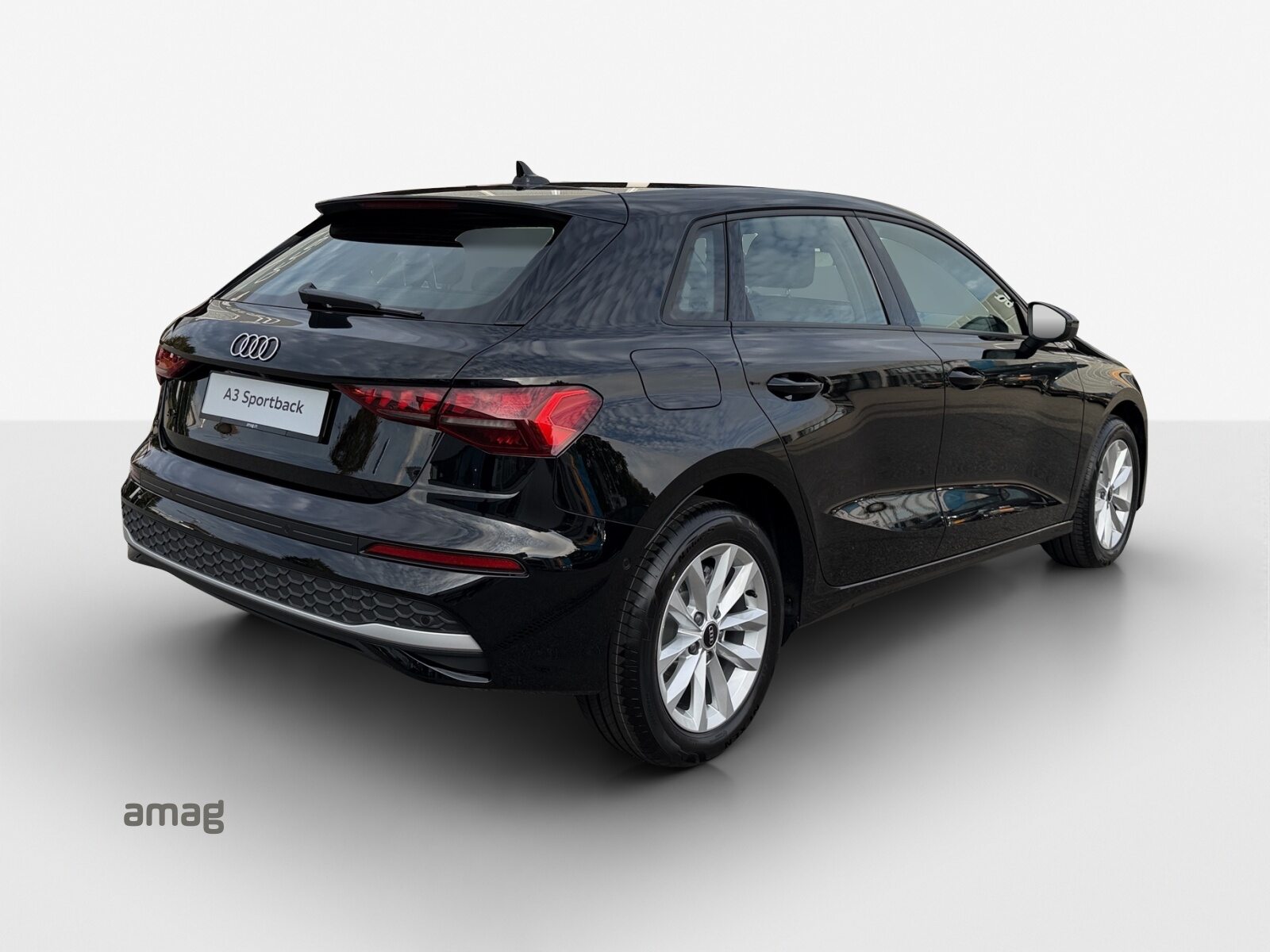 AUDI A3 Sportback TFSI 85 kW Ambition, Benzin, Neuwagen, Automatik - 5