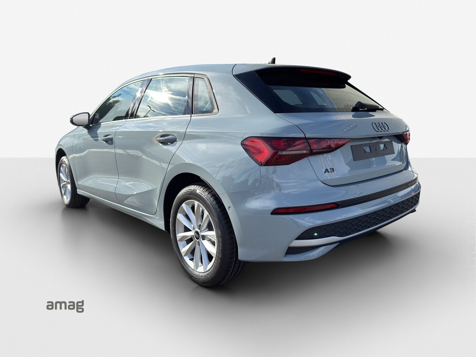 AUDI A3 Sportback TFSI 85 kW Ambition, Benzin, Neuwagen, Automatik - 3