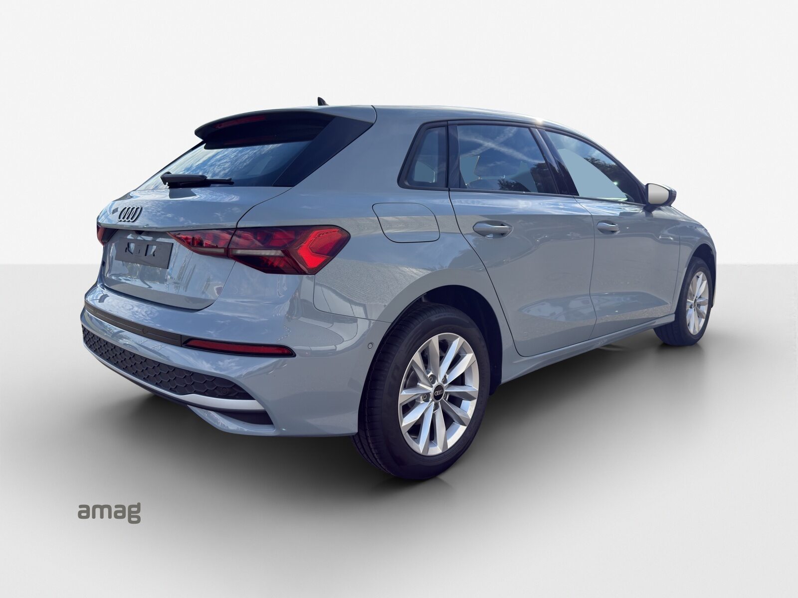 AUDI A3 Sportback TFSI 85 kW Ambition, Benzin, Neuwagen, Automatik - 5