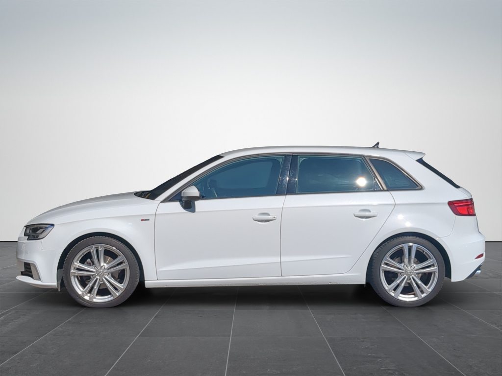 AUDI A3 1.5 35 TFSI S Line S-Tronic, Essence, Occasion / Utilisé, Automatique - 2