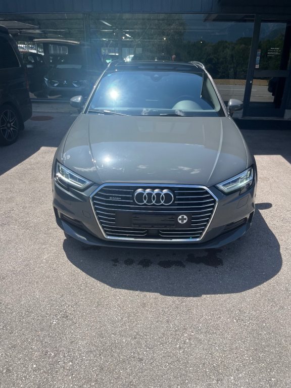 AUDI A3 1.4 T FSI e-tron Design S-Tr., Plug-in-Hybrid Petrol/Electric, Second hand / Used, Automatic - 2
