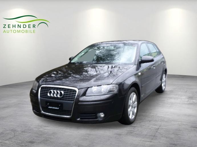 AUDI A3 Sportback 2.0 16V FSI Attraction, Petrol, Second hand / Used, Manual