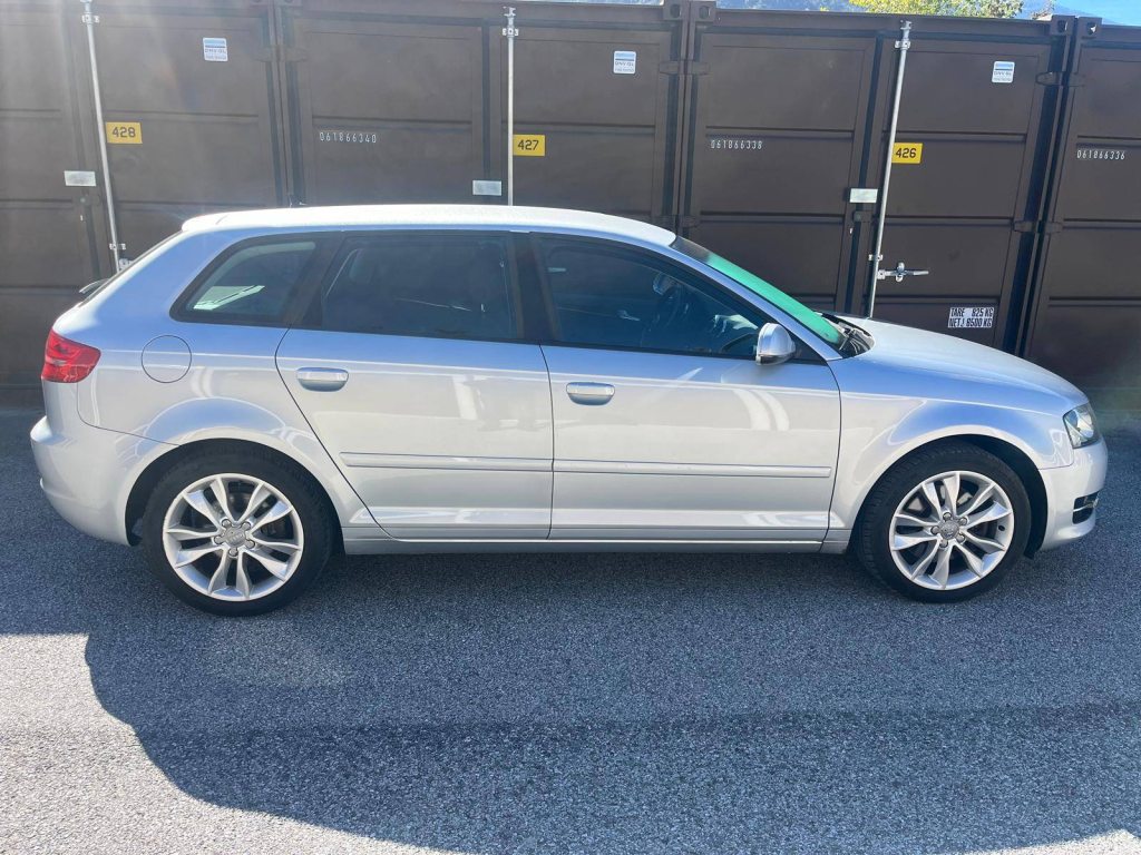 AUDI A3 2.0 16V T FSI quattro S-Tr, Petrol, Second hand / Used, Automatic - 7