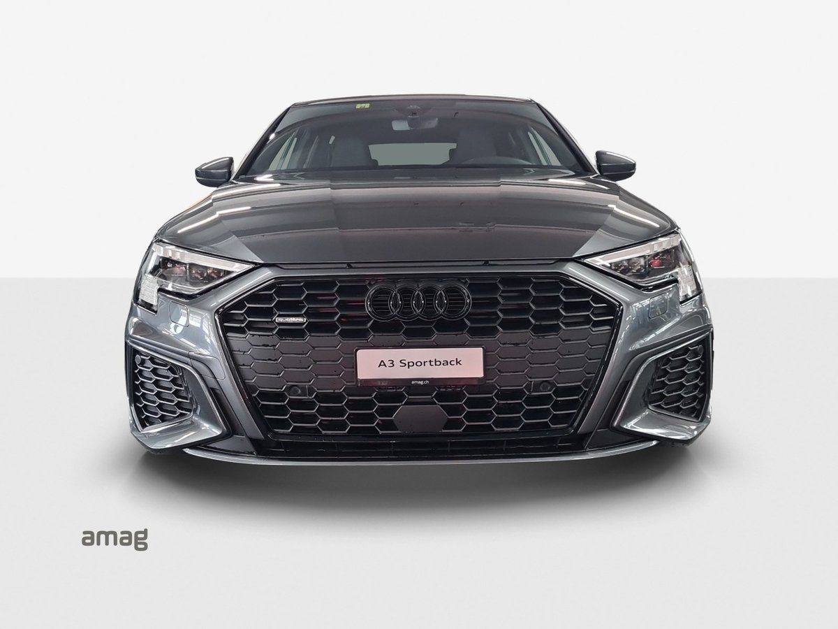 AUDI A3 Sportback 40 TFSI S line quattro S-tronic, Essence, Occasion / Utilisé, Automatique - 5