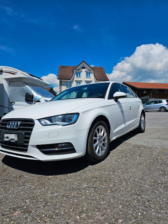 AUDI A3 Sportback 1.4 T FSI Attraction S-Tronic, Essence, Occasion / Utilisé, Automatique - 3